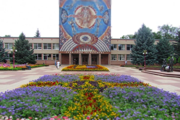 Доцента ЦНТУ Миколу Ковальова відзначили Грамотою Кіровоградської ОВА